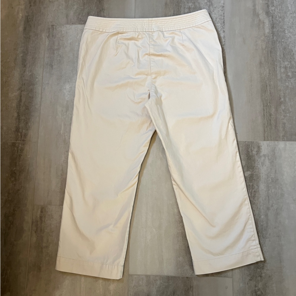 Talbots Preppy Cropped Stretch‎ Khaki Capris with Front Button Pockets 10 - Picture 2 of 6